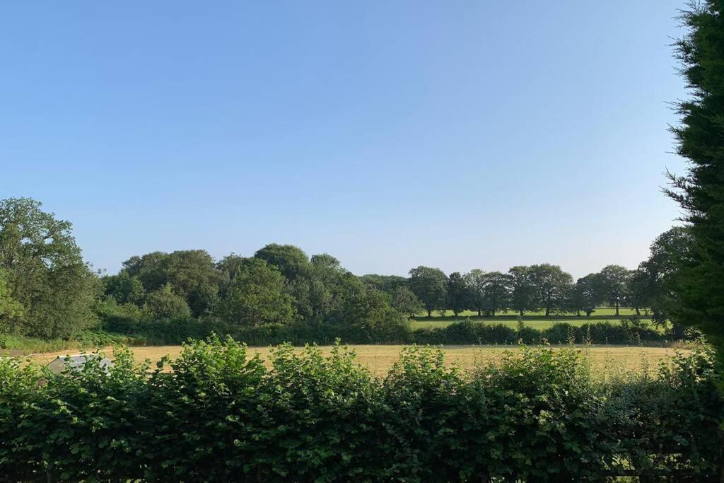 Holly Cottage, 2 Bed House, Sleeps 6 Cleobury Mortimer 外观 照片