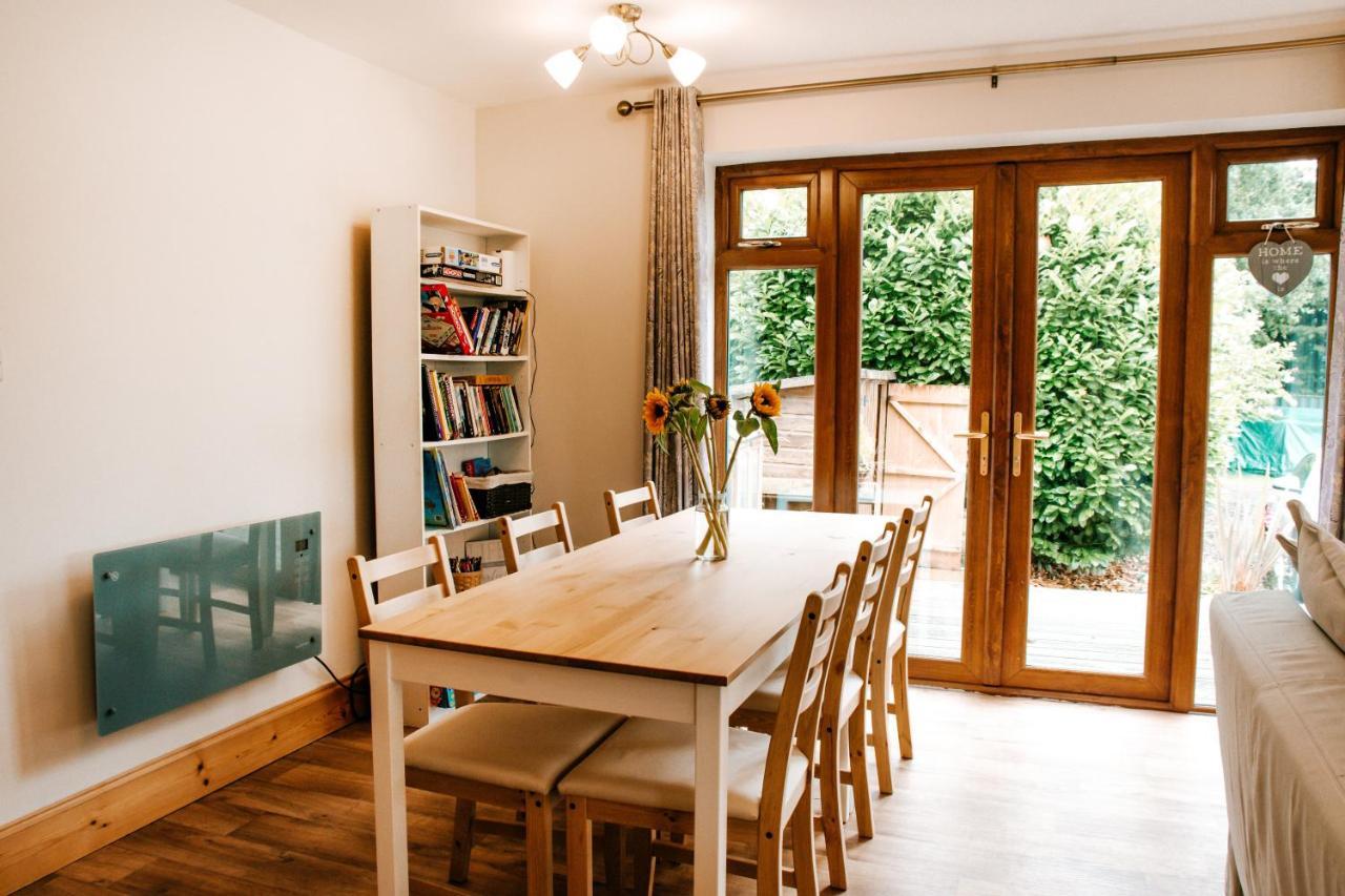 Holly Cottage, 2 Bed House, Sleeps 6 Cleobury Mortimer 外观 照片